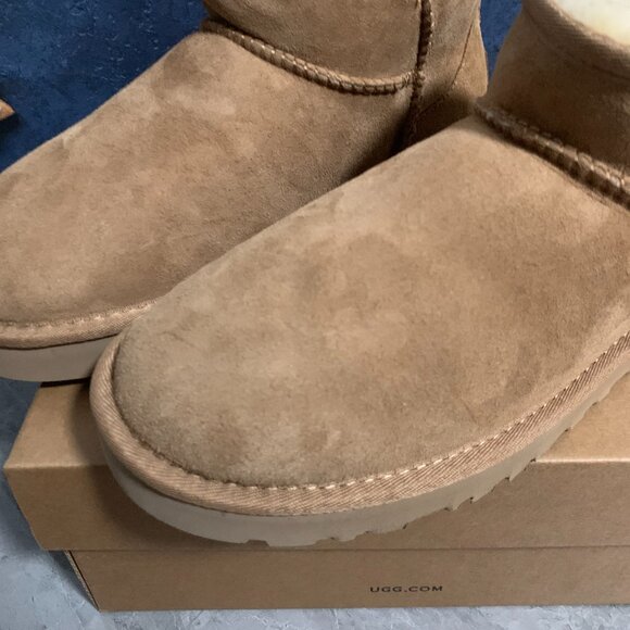 UGG Tan Platform Shoes - Picture 4 of 6